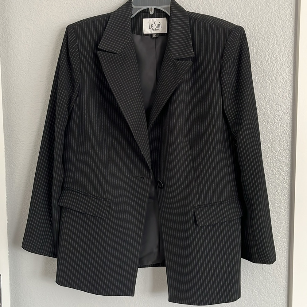 Le Suit Petite Black pin stripe Suit Blazer and Skirt